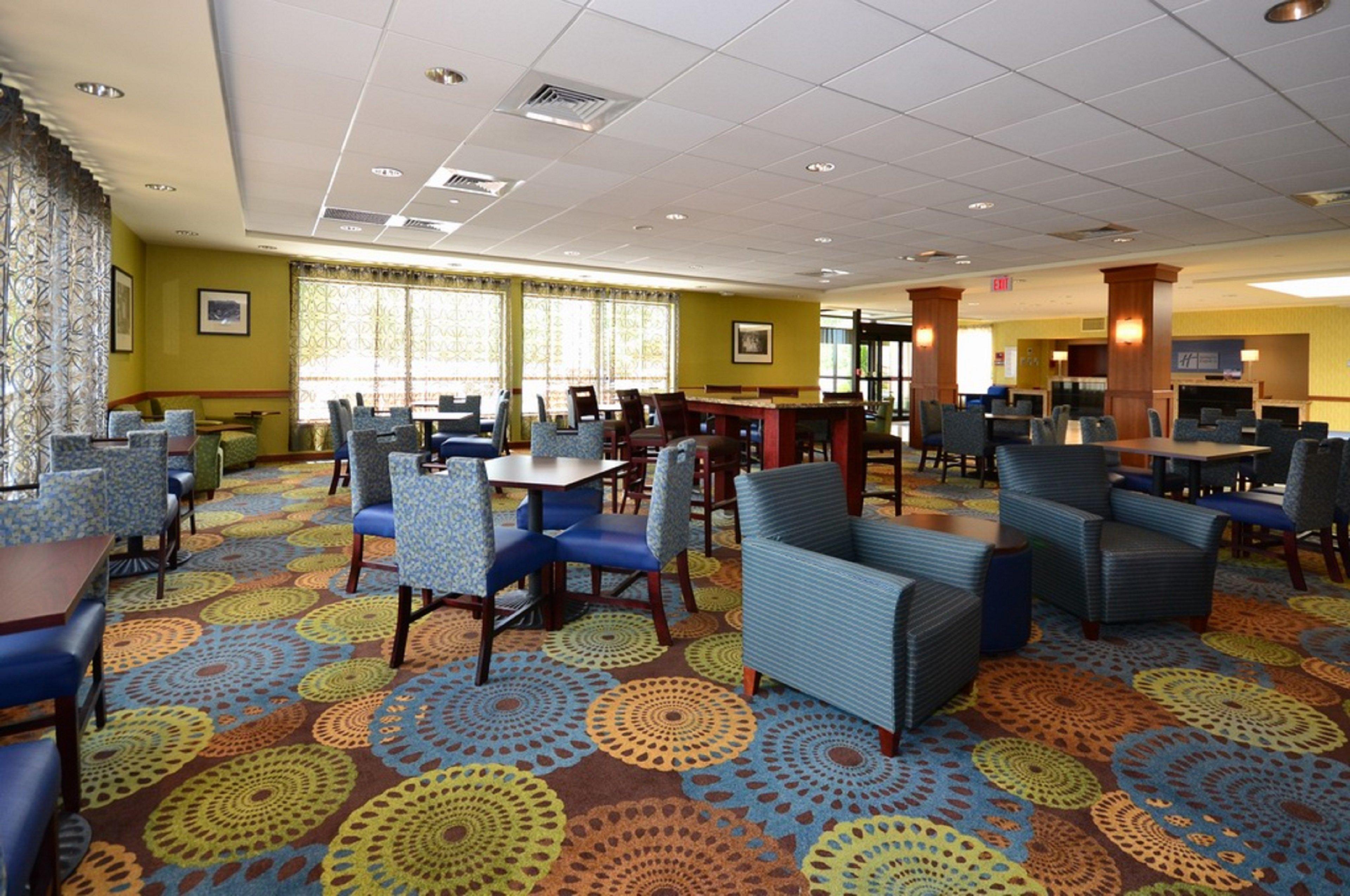 Holiday Inn Express Boston Brockton By Ihg Esterno foto