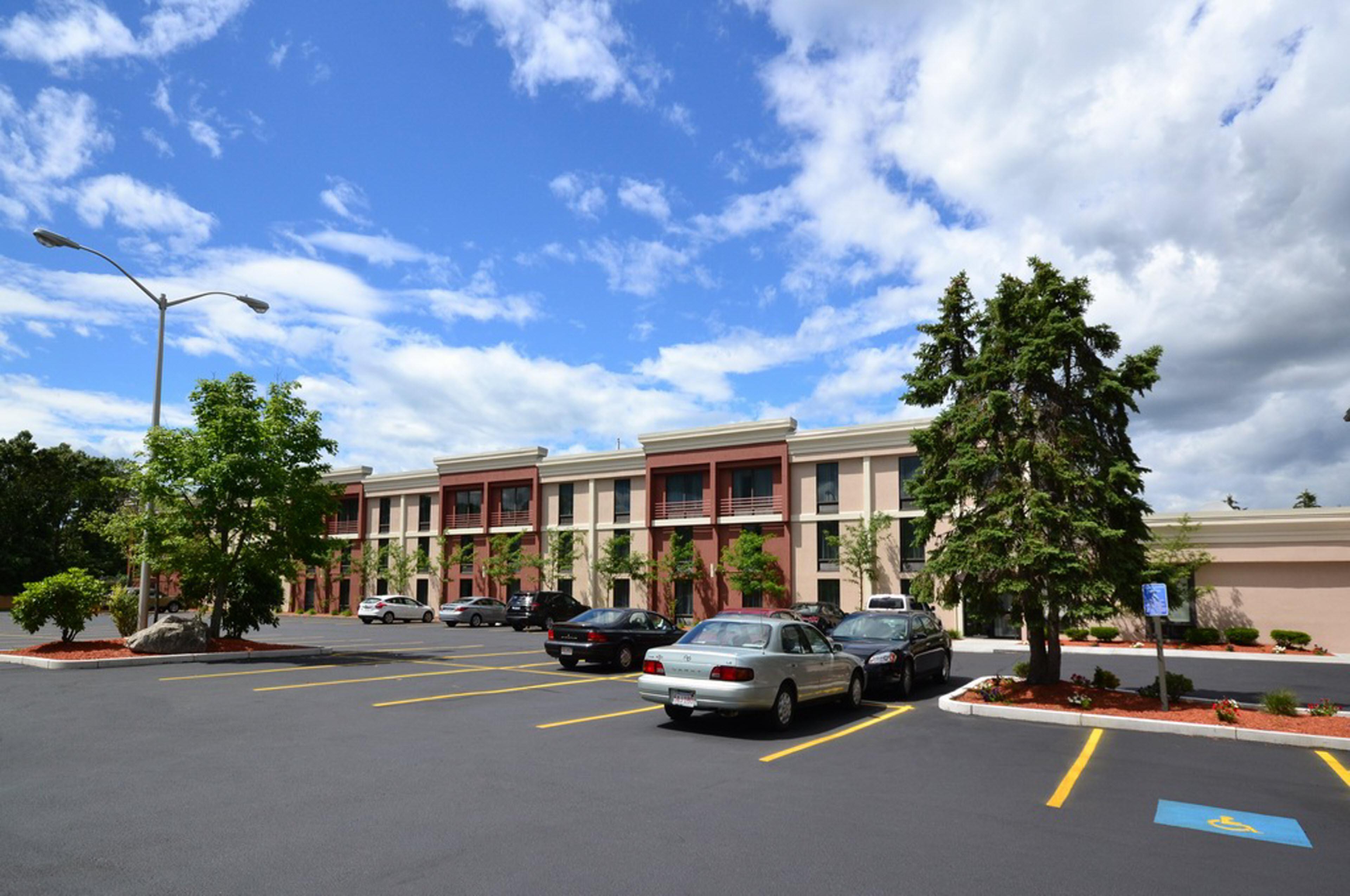Holiday Inn Express Boston Brockton By Ihg Esterno foto